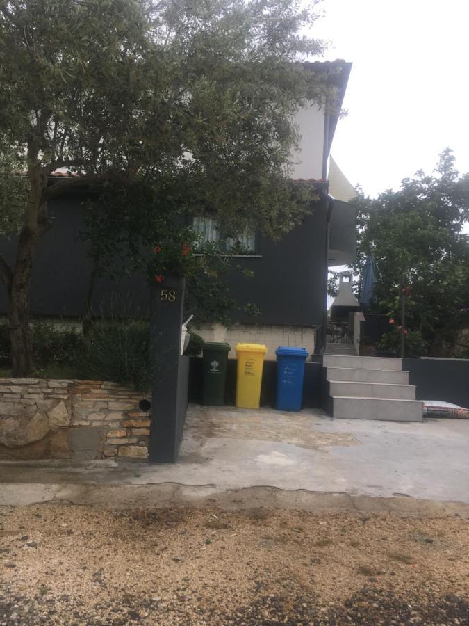 Manuela Villa Liznjan Exterior photo